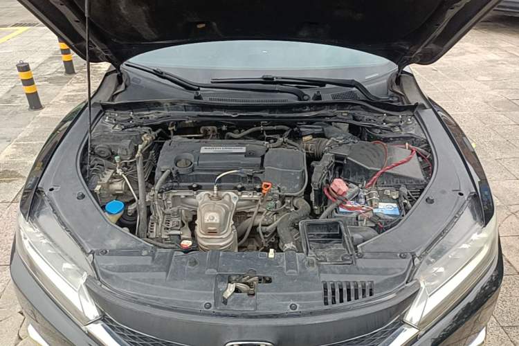Used Honda Spirior 2015 2.4L Prestige Edition Engine Bay