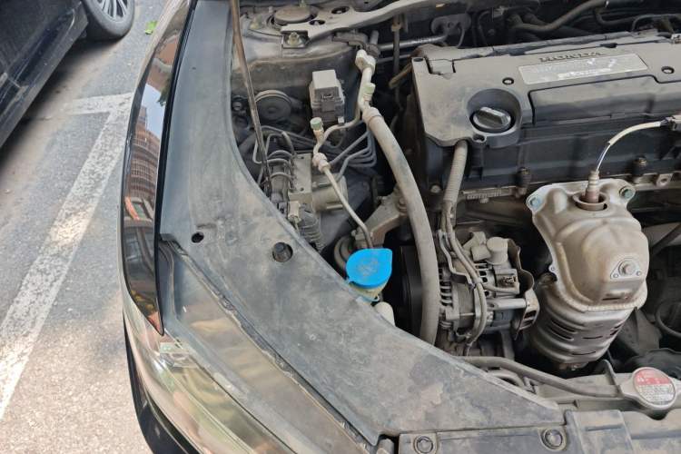 Used Honda Spirior 2015 2.4L Luxury Edition Engine Bay Right
