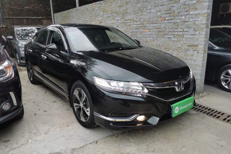 Used Honda Spirior 2015 2.4L Luxury Edition Exterior 1