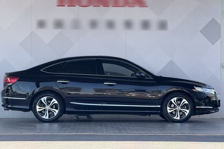 Used Honda Spirior 2015 2.4L Luxury Edition Exterior 2