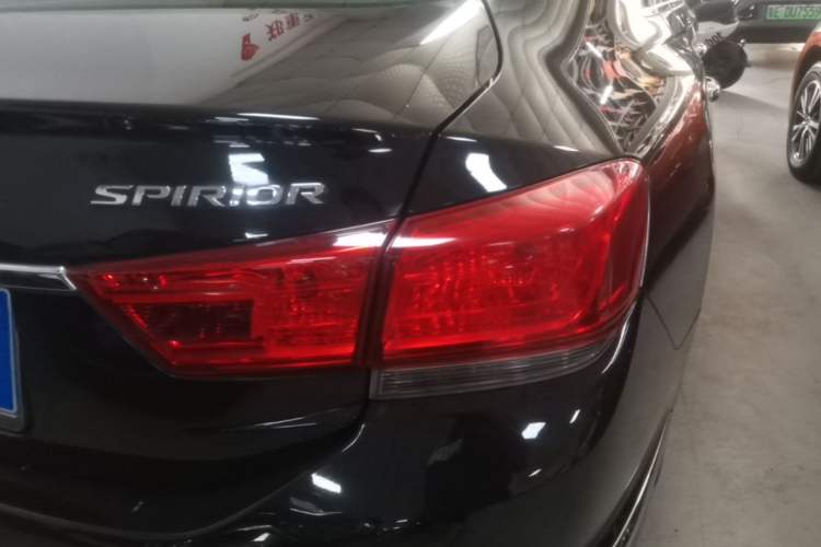 Used Honda Spirior 2015 2.0L Prestige Edition Exterior 3