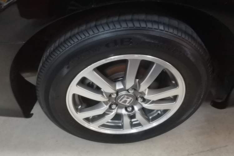Used Honda Spirior 2015 2.0L Prestige Edition Exterior 5