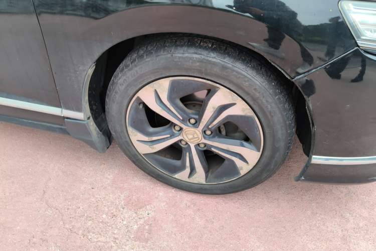 Used Honda Spirior 2015 2.4L Prestige Edition Exterior 7