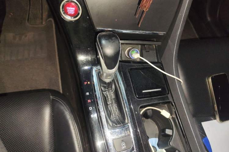 Used Honda Spirior 2015 2.4L Prestige Edition Gear Lever