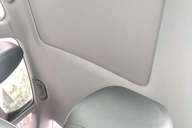 Used Honda Spirior 2015 2.0L Prestige Edition Headliner