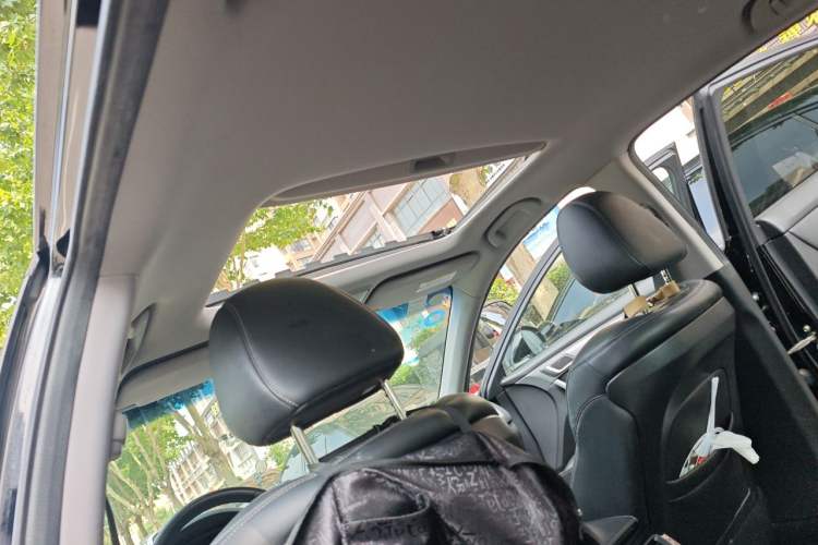 Used Honda Spirior 2015 2.4L Luxury Edition Headliner