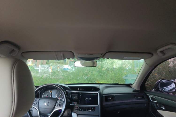 Used Honda Spirior 2015 2.0L Luxury Edition Headliner