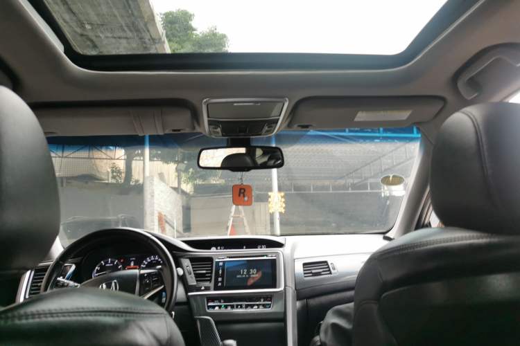 Used Honda Spirior 2015 2.4L Luxury Edition Headliner