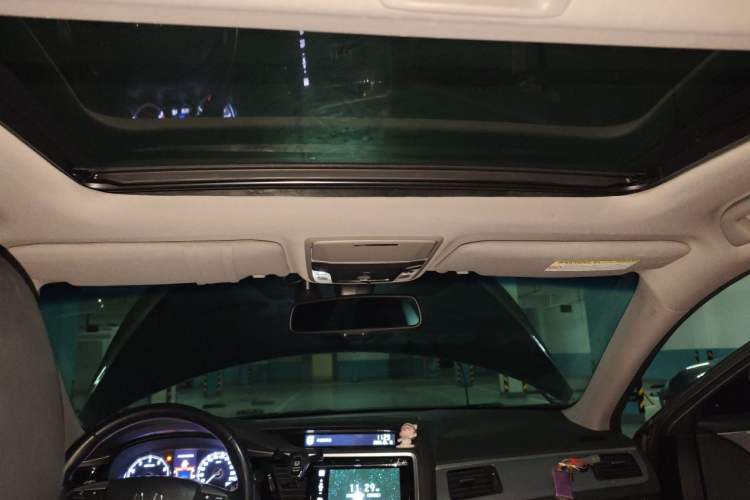 Used Honda Spirior 2015 2.4L Prestige Edition Headliner