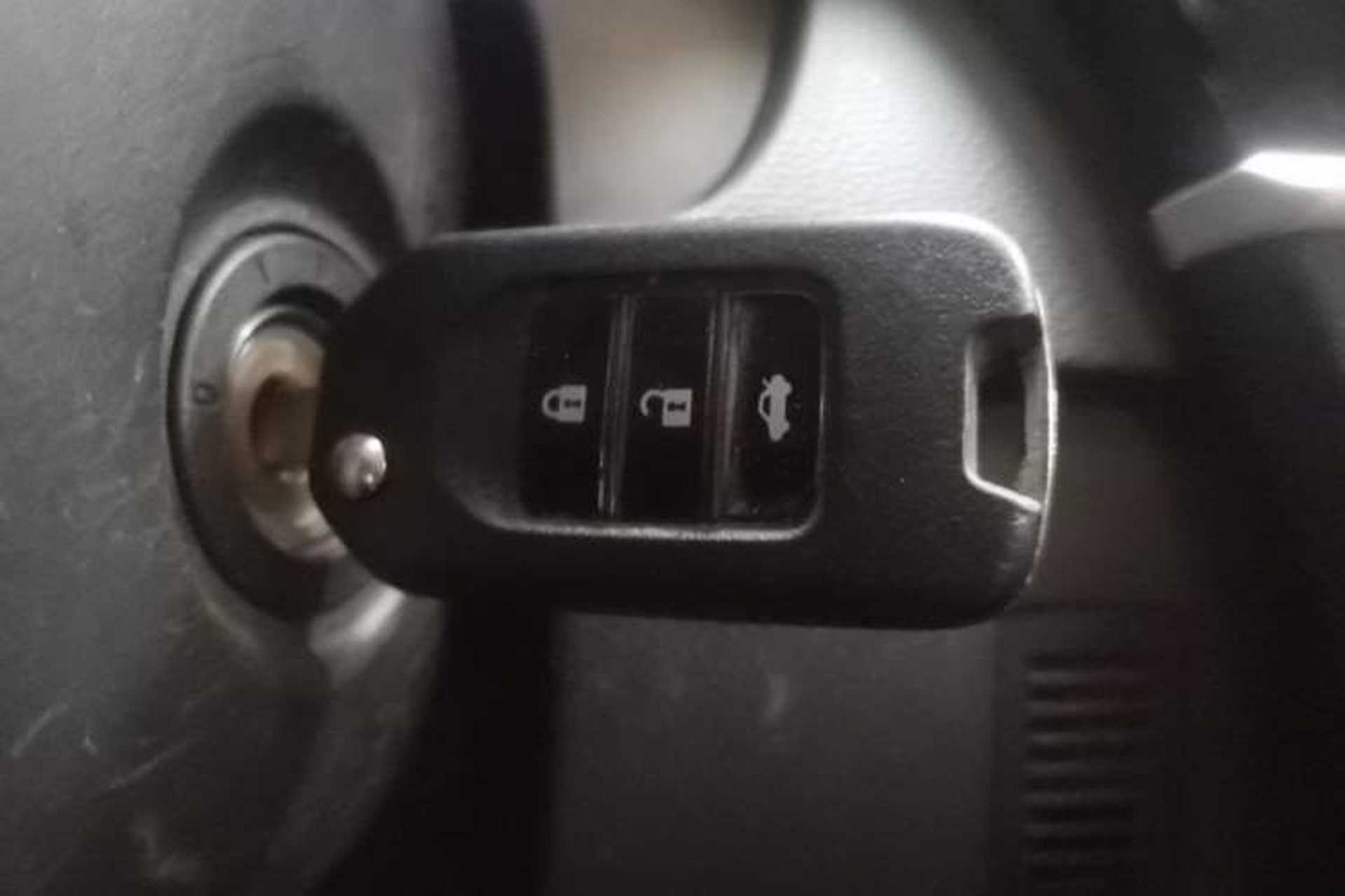 Used Honda Spirior 2015 2.0L Prestige Edition Interior 1