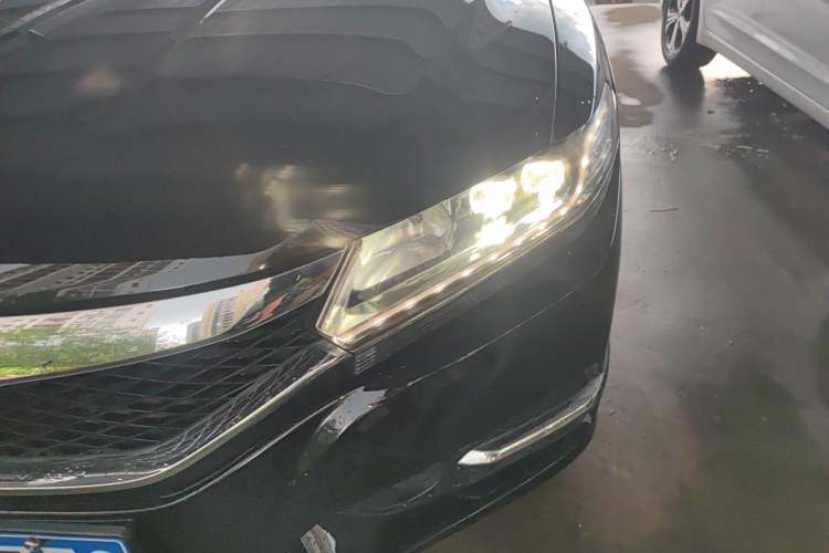 Used Honda Spirior 2015 2.0L Luxury Edition Left Front Headlight