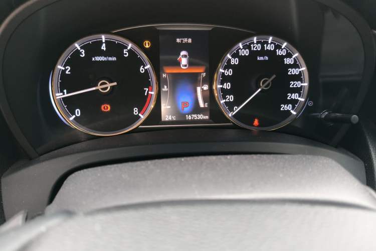Used Honda Spirior 2015 2.4L Prestige Edition Odometer Close Up