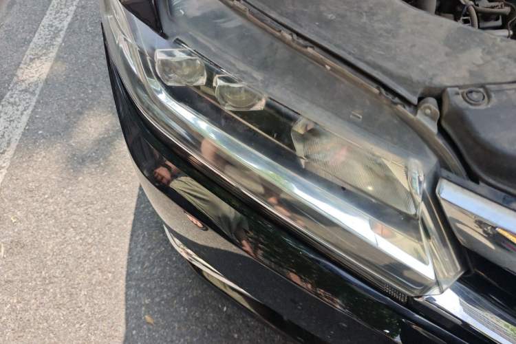 Used Honda Spirior 2015 2.4L Luxury Edition Right Front Headlight