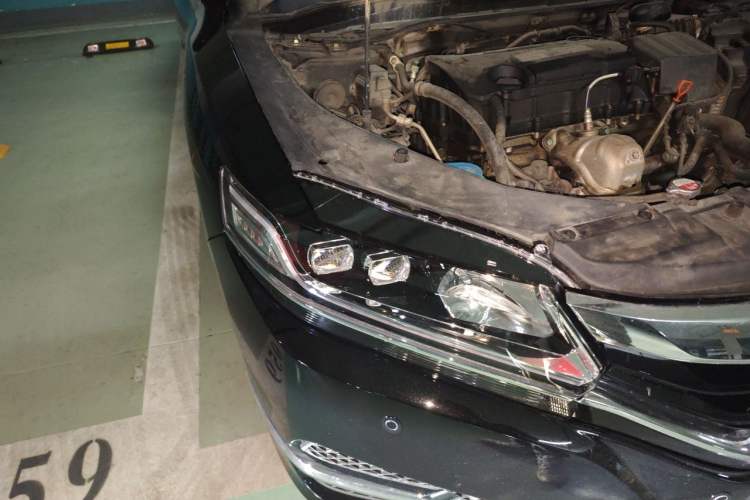 Used Honda Spirior 2015 2.4L Prestige Edition Right Front Headlight