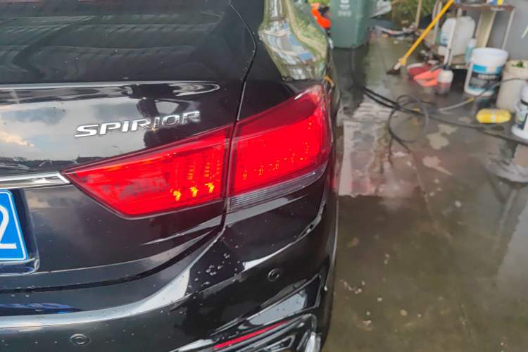 Used Honda Spirior 2015 2.0L Luxury Edition Right Rear Taillight