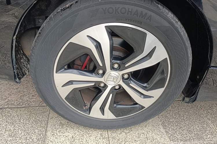 Used Honda Spirior 2015 2.4L Prestige Edition Right Rear Wheel Hub