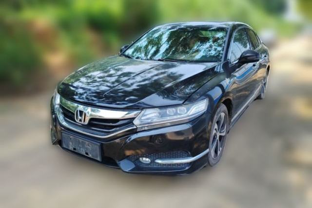 Używany Honda Spirior 2015 2.4L Prestige Edition