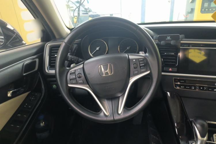 Used Honda Spirior 2015 2.0L Luxury Edition Steering Wheel