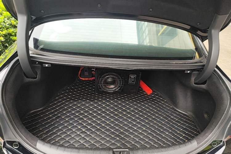 Used Honda Spirior 2015 2.4L Prestige Edition Trunk