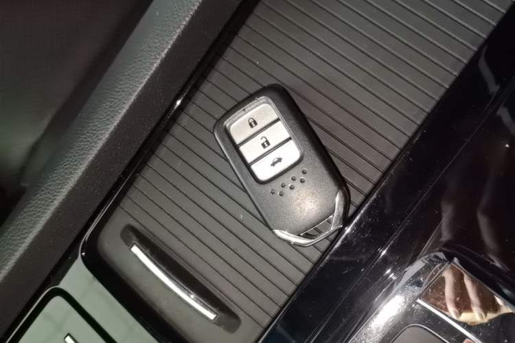 Used Honda Spirior 2015 2.4L Prestige Edition Vehicle Key