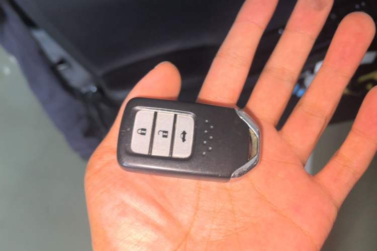 Used Honda Spirior 2015 2.4L Prestige Edition Vehicle Key