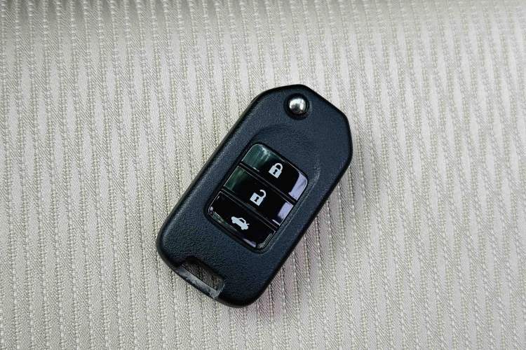 Used Honda Spirior 2015 2.0L Luxury Edition Vehicle Key