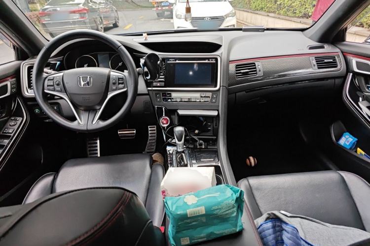 Used Honda Spirior 2015 2.4L Si Center Console