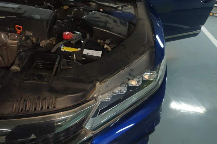 Used Honda Spirior 2015 2.4L Si Engine Bay Left
