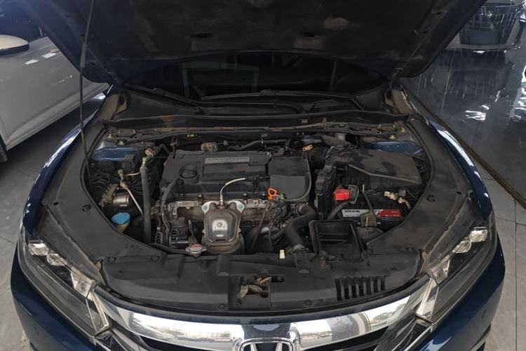 Used Honda Spirior 2015 2.4L Prestige Edition Engine Bay