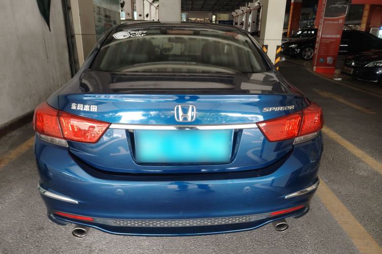 Used Honda Spirior 2015 2.4L Luxury Edition Exterior 4