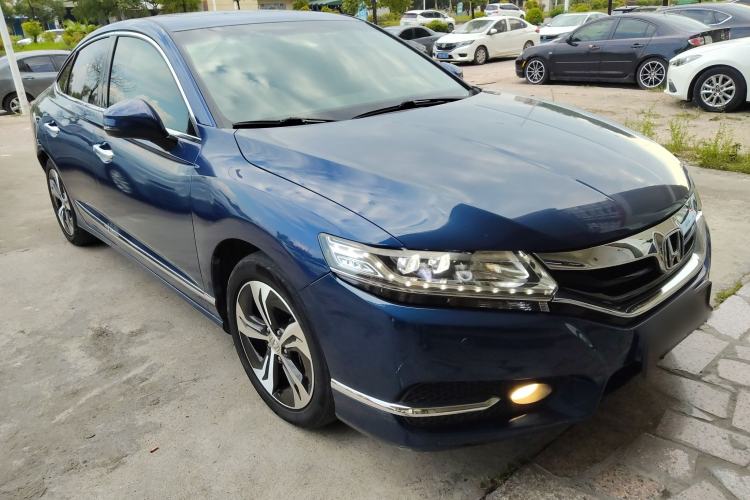 Used Honda Spirior 2015 2.4L Prestige Edition Front Right 45 Deg