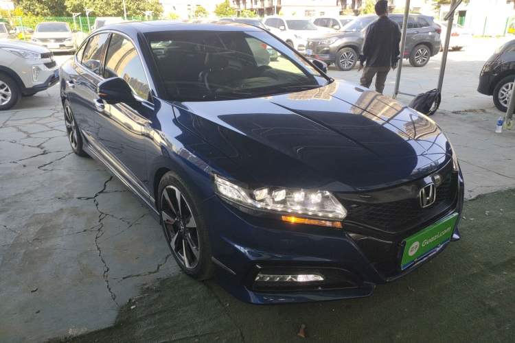 Used Honda Spirior 2015 2.4L Si Front Right 45 Deg