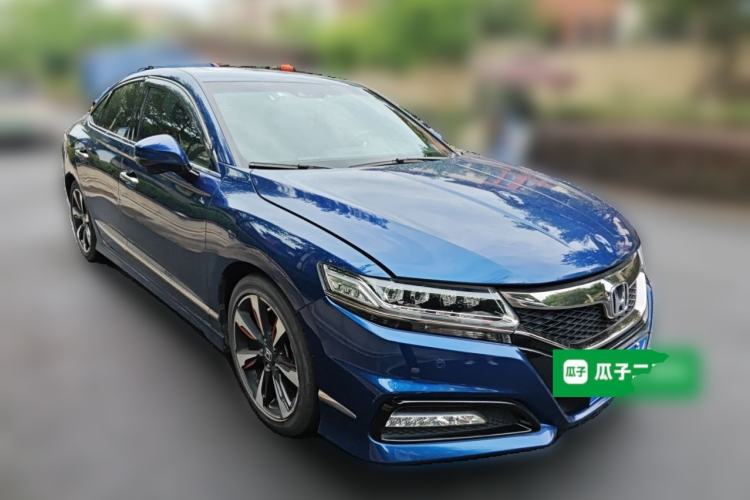 Used Honda Spirior 2015 2.4L Si Front Right 45 Deg