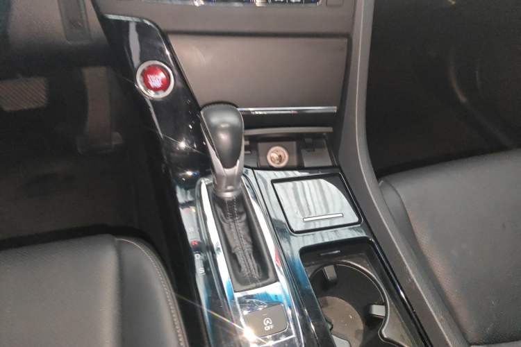 Used Honda Spirior 2015 2.4L Prestige Edition Gear Lever