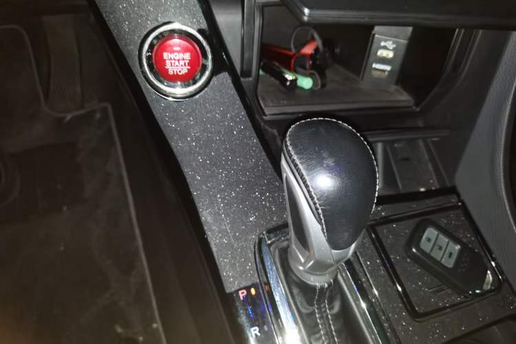Used Honda Spirior 2015 2.4L Prestige Edition Gear Lever