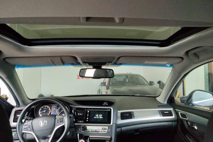 Used Honda Spirior 2015 2.4L Prestige Edition Headliner