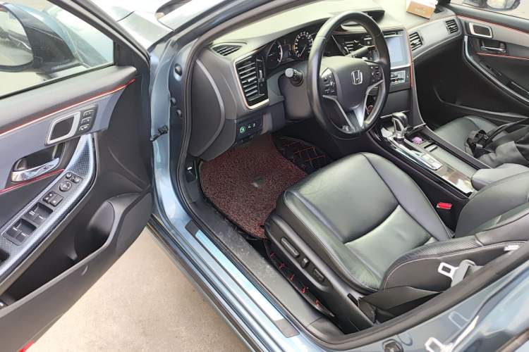 Used Honda Spirior 2015 2.4L Prestige Edition Interior 3
