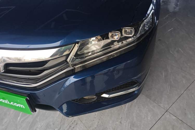 Used Honda Spirior 2015 2.4L Prestige Edition Left Front Headlight