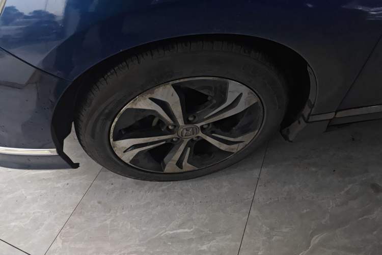 Used Honda Spirior 2015 2.4L Prestige Edition Left Front Wheel Hub
