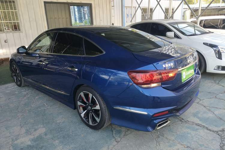 Used Honda Spirior 2015 2.4L Si Left Side