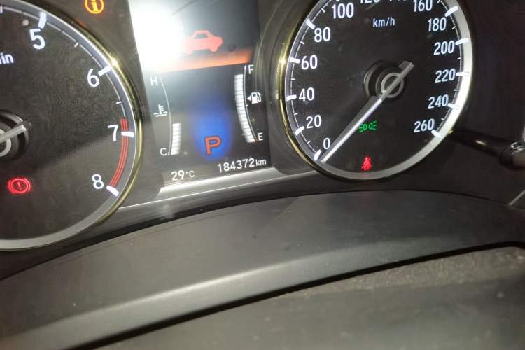 Used Honda Spirior 2015 2.4L Prestige Edition Odometer Close Up
