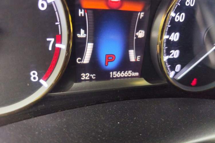 Used Honda Spirior 2015 2.4L Prestige Edition Odometer Close Up
