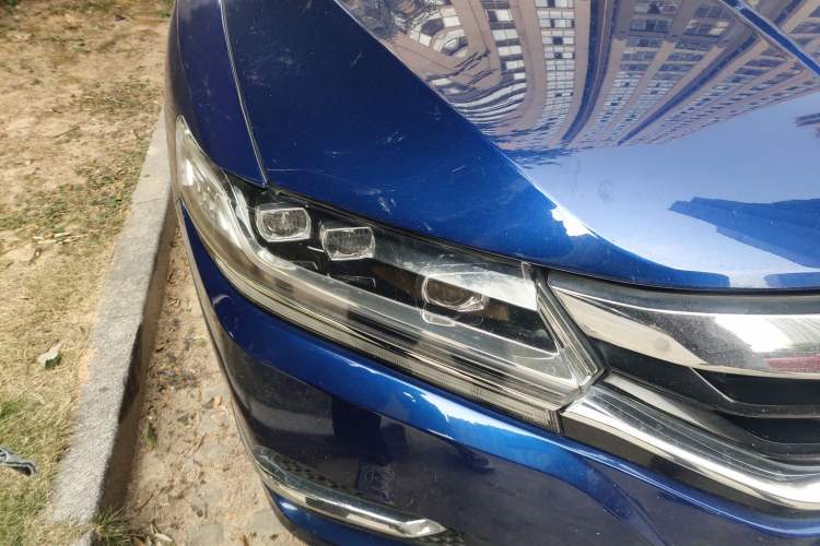 Used Honda Spirior 2015 2.4L Luxury Edition Right Front Headlight