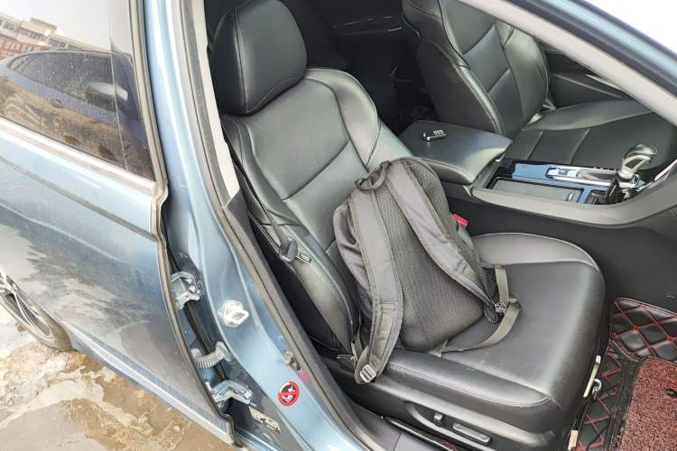 Used Honda Spirior 2015 2.4L Prestige Edition Right Front Seat