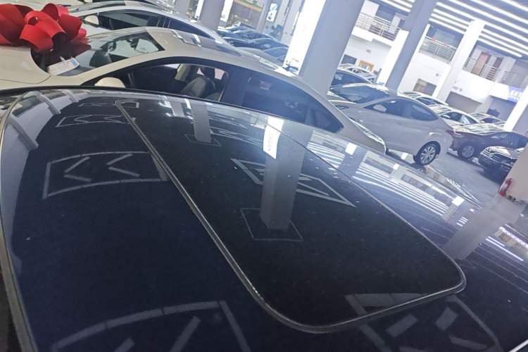 Used Honda Spirior 2015 2.4L Prestige Edition Roof