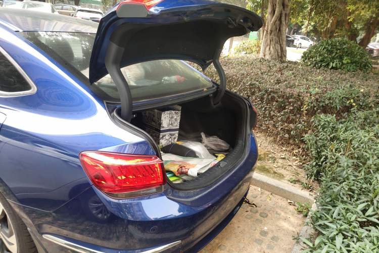 Used Honda Spirior 2015 2.4L Luxury Edition Trunk