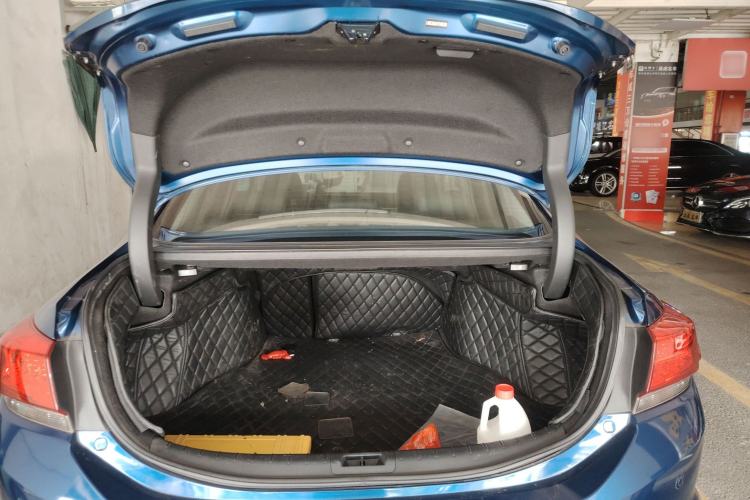 Used Honda Spirior 2015 2.4L Luxury Edition Trunk