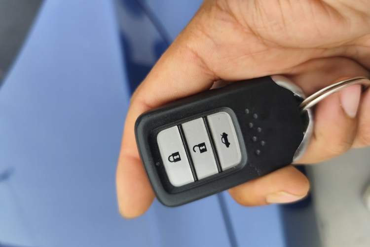 Used Honda Spirior 2015 2.4L Prestige Edition Vehicle Key