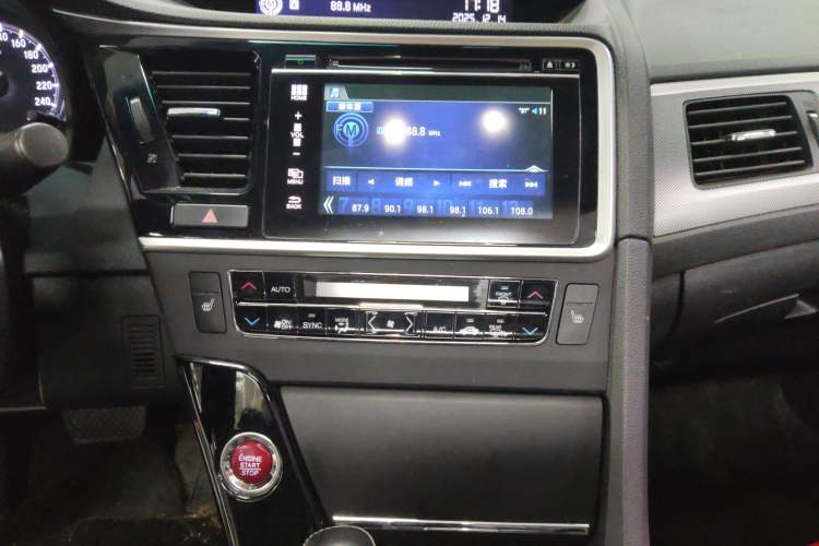 Used Honda Spirior 2015 2.4L Prestige Edition Audio And AC Panel