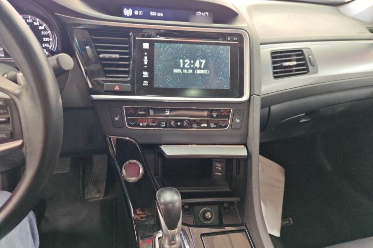 Used Honda Spirior 2015 2.4L Prestige Edition Audio And AC Panel